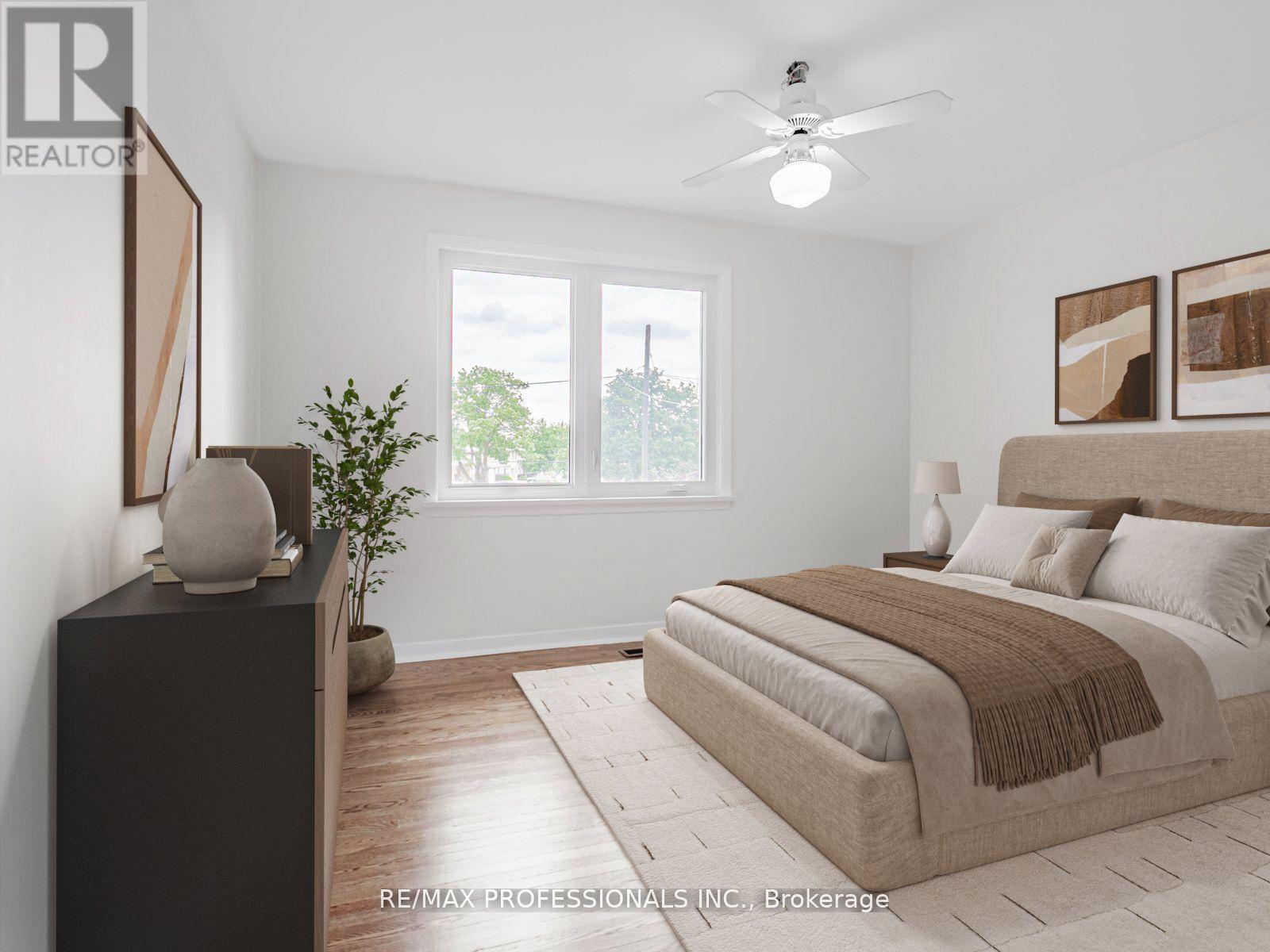 275 Jeffcoat Drive, Toronto (West Humber-Clairville), Ontario  M9W 3E4 - Photo 11 - W12446471