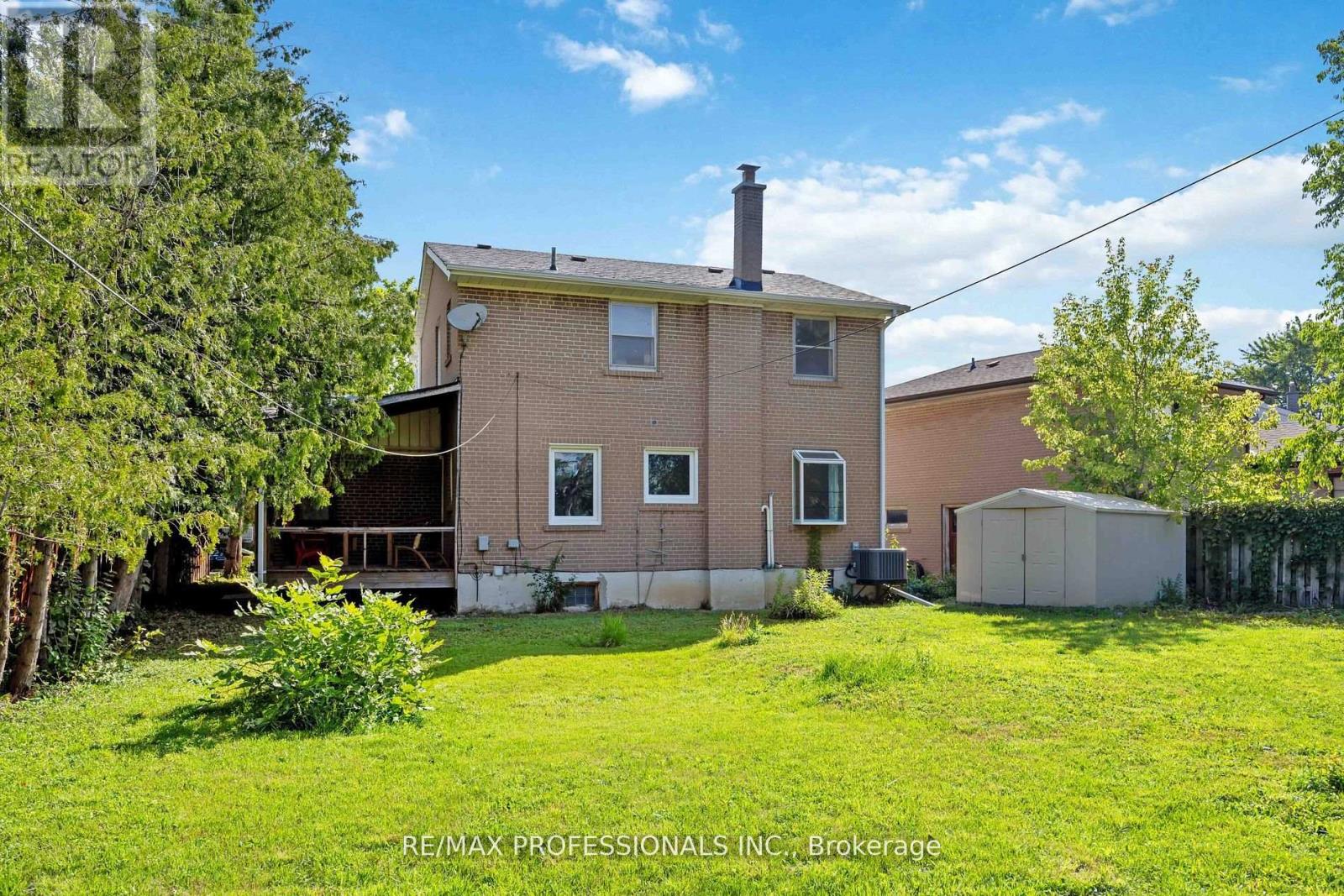 275 Jeffcoat Drive, Toronto (West Humber-Clairville), Ontario  M9W 3E4 - Photo 21 - W12446471