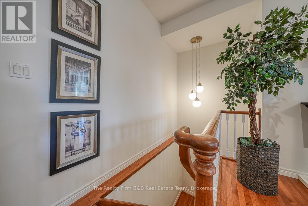 428 Lakeview Drive, Woodstock, Ontario  N4T 1V3 - Photo 19 - X12446644