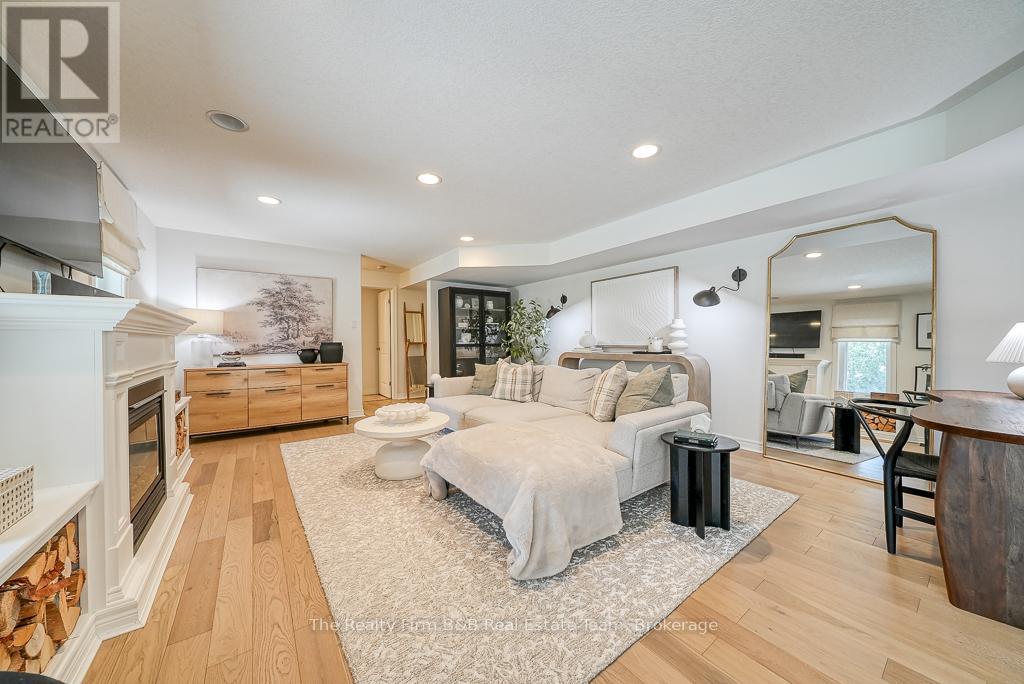 428 Lakeview Drive, Woodstock, Ontario  N4T 1V3 - Photo 37 - X12446644