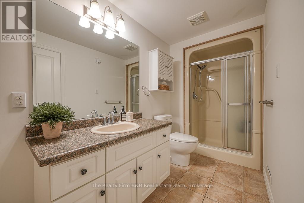 428 Lakeview Drive, Woodstock, Ontario  N4T 1V3 - Photo 40 - X12446644