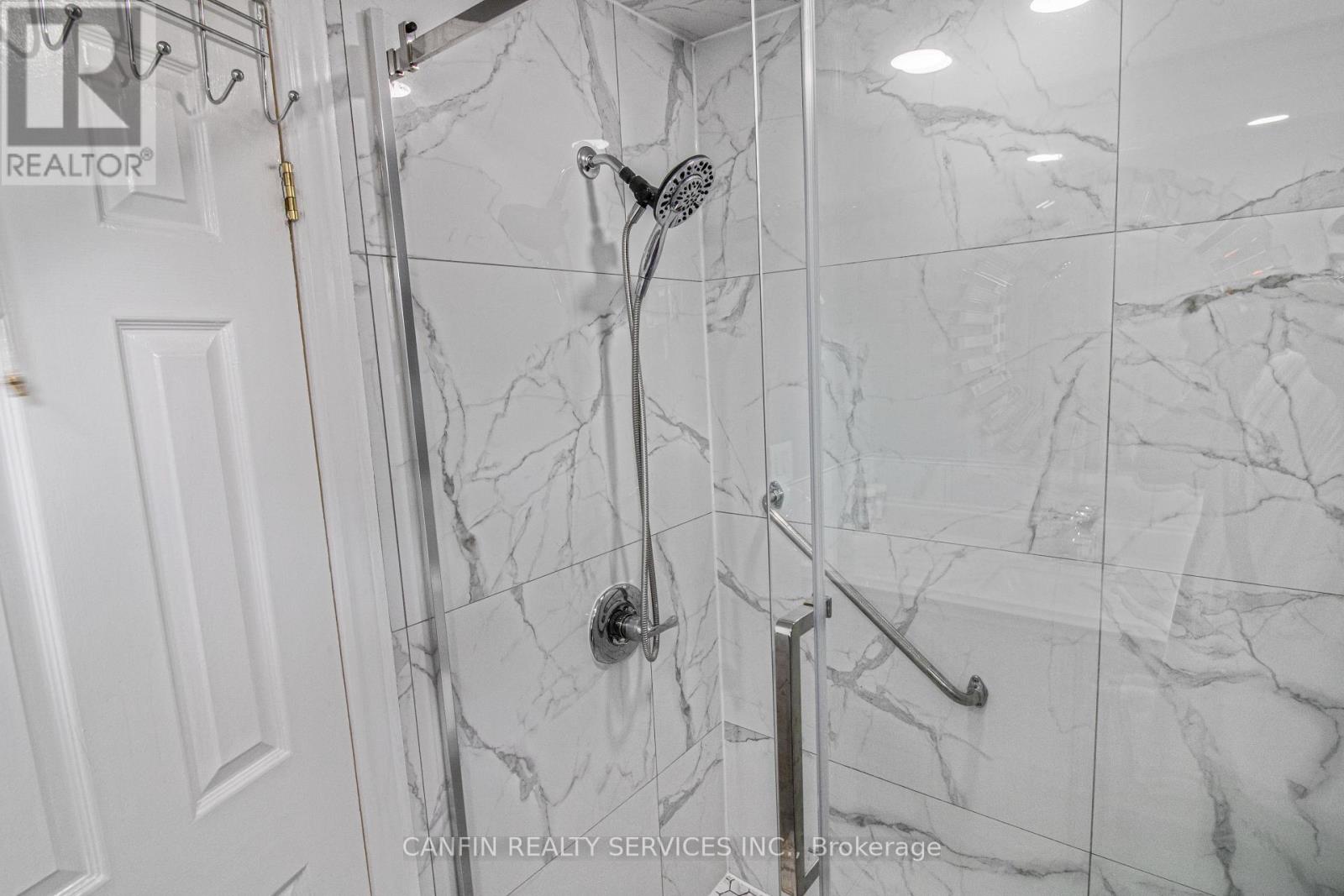 95 Huntingwood Crescent, Brampton (Central Park), Ontario  L6S 1S5 - Photo 19 - W12446474