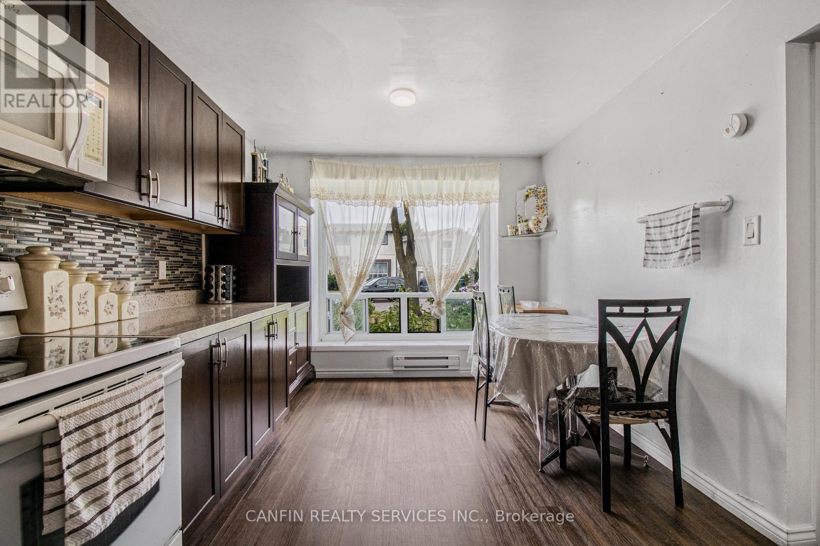 95 Huntingwood Crescent, Brampton (Central Park), Ontario  L6S 1S5 - Photo 6 - W12446474