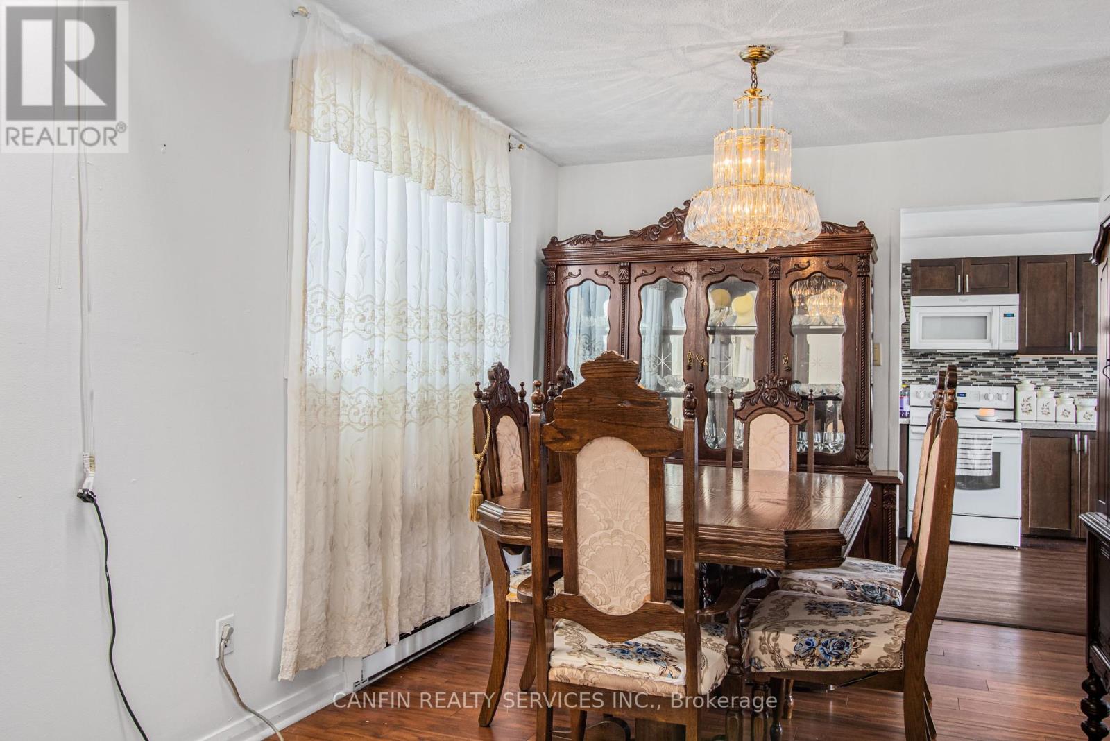95 Huntingwood Crescent, Brampton (Central Park), Ontario  L6S 1S5 - Photo 8 - W12446474