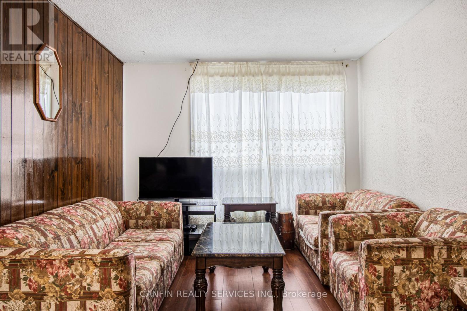 95 Huntingwood Crescent, Brampton (Central Park), Ontario  L6S 1S5 - Photo 9 - W12446474