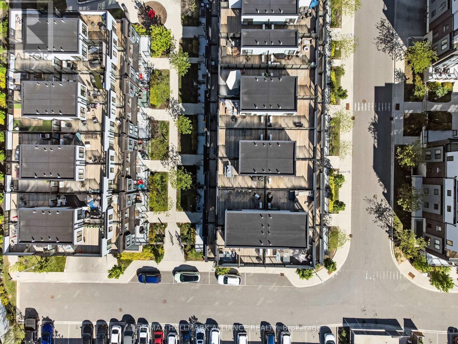 12 - 1150 Stroud Lane, Mississauga (Clarkson), Ontario  L5J 0B3 - Photo 23 - W12446536