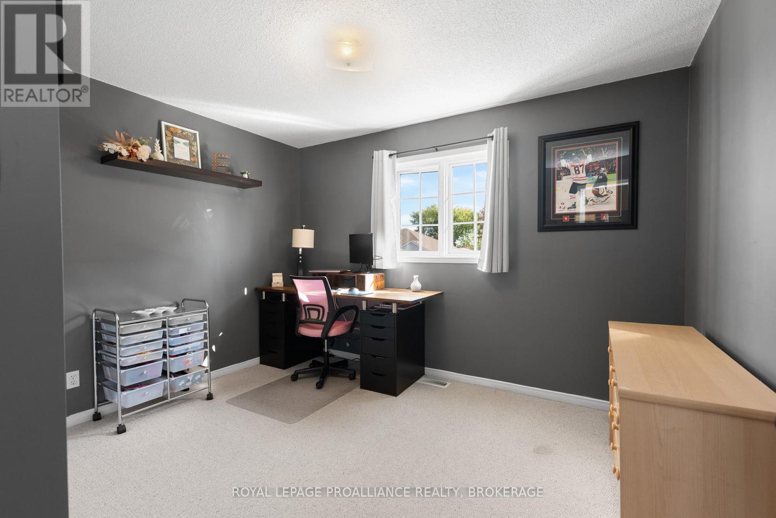 991 Waterbury Crescent, Kingston, Ontario  K7M 8V4 - Photo 17 - X12444184