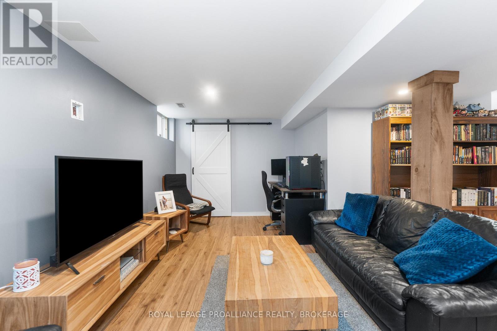 991 Waterbury Crescent, Kingston, Ontario  K7M 8V4 - Photo 23 - X12444184