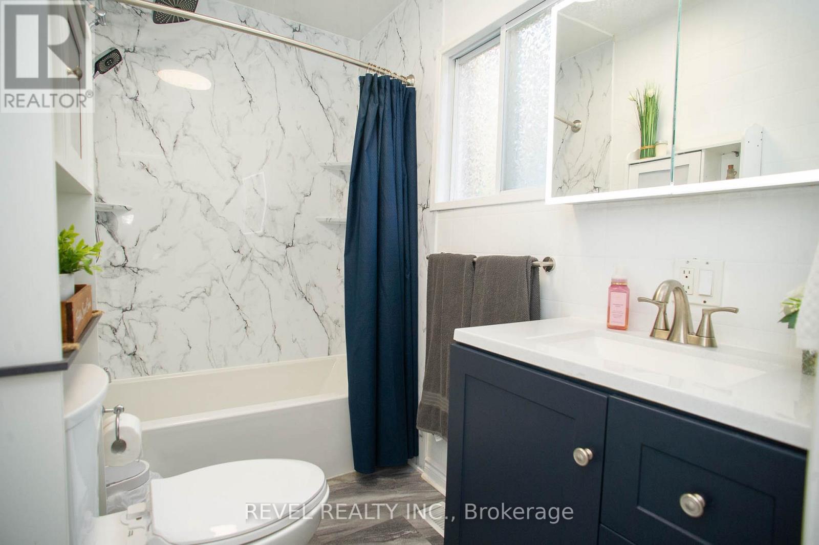 24 Avenue Road, Cambridge, Ontario  N1R 1B7 - Photo 12 - X12446459
