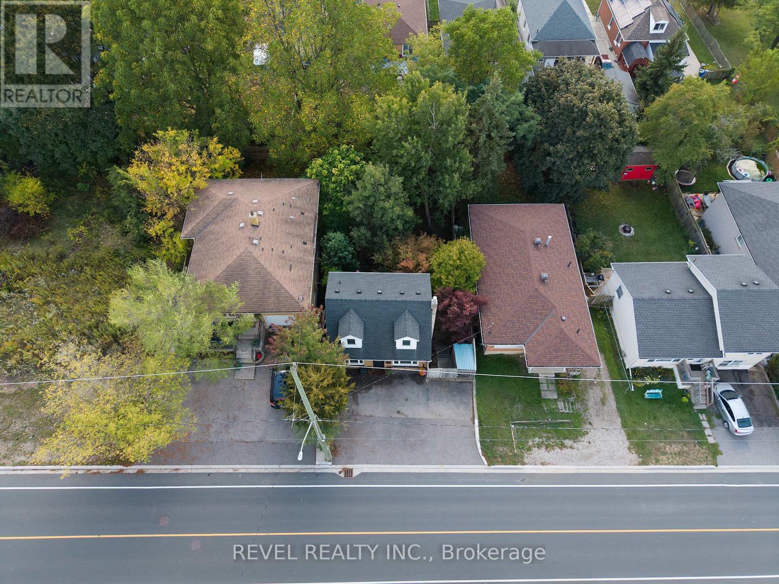 24 Avenue Road, Cambridge, Ontario  N1R 1B7 - Photo 29 - X12446459