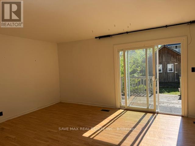 105 Bald Street, Welland, Ontario  L3C 5C2 - Photo 11 - X12446473