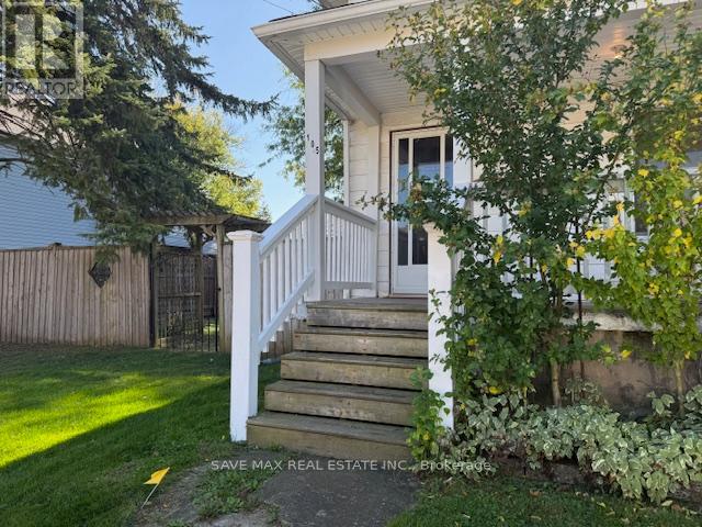 105 Bald Street, Welland, Ontario  L3C 5C2 - Photo 2 - X12446473