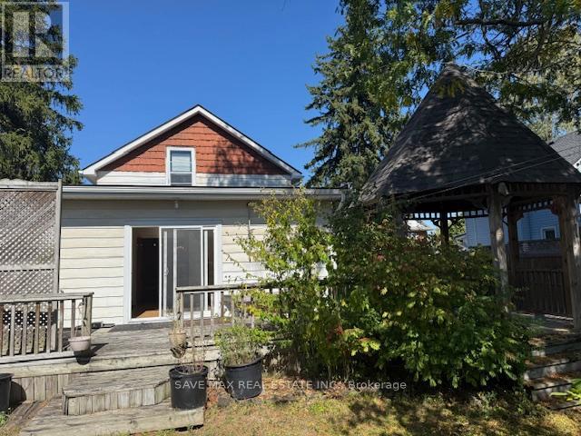 105 Bald Street, Welland, Ontario  L3C 5C2 - Photo 20 - X12446473