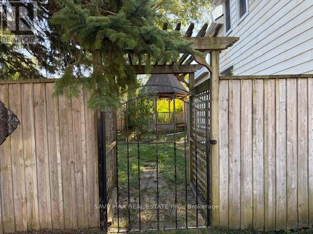 105 Bald Street, Welland, Ontario  L3C 5C2 - Photo 36 - X12446473
