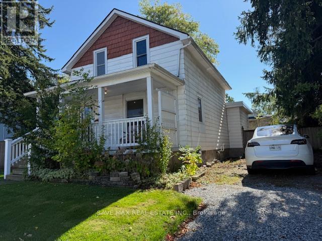 105 Bald Street, Welland, Ontario  L3C 5C2 - Photo 4 - X12446473