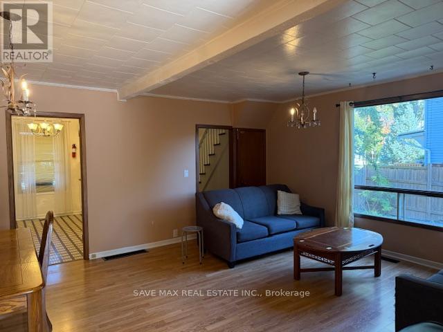 105 Bald Street, Welland, Ontario  L3C 5C2 - Photo 9 - X12446473
