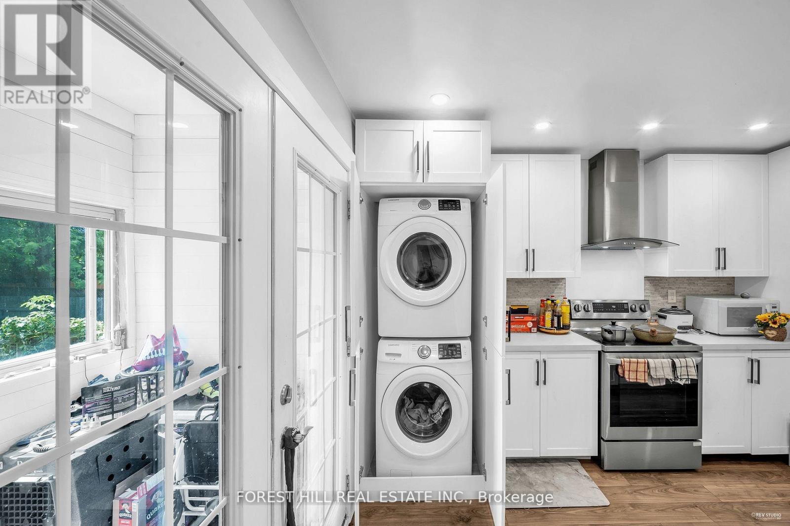 22 Harvey Street, Hamilton, Ontario  L8L 2L8 - Photo 18 - X12446478