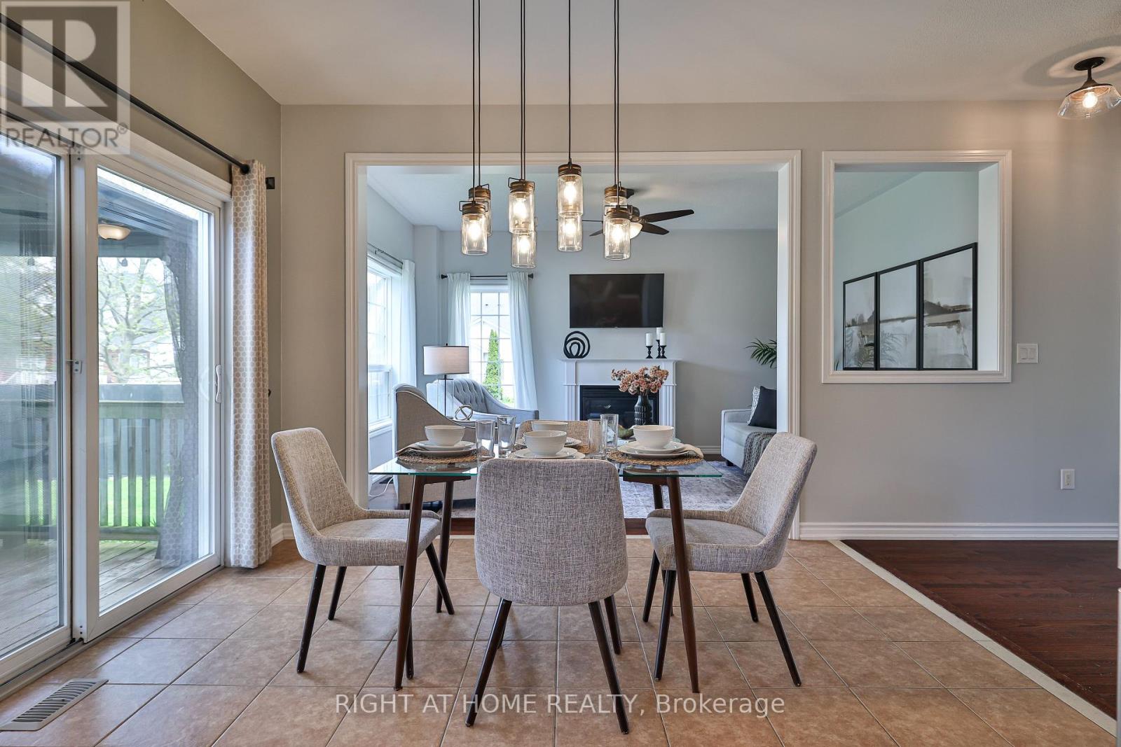 823 Greenly Drive, Cobourg, Ontario  K9A 0C6 - Photo 15 - X12446497