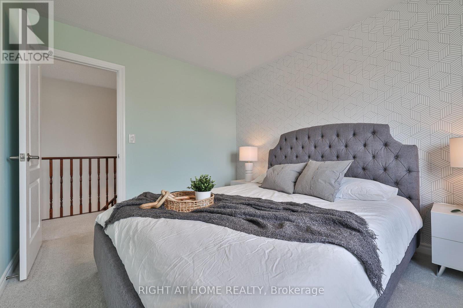 823 Greenly Drive, Cobourg, Ontario  K9A 0C6 - Photo 30 - X12446497