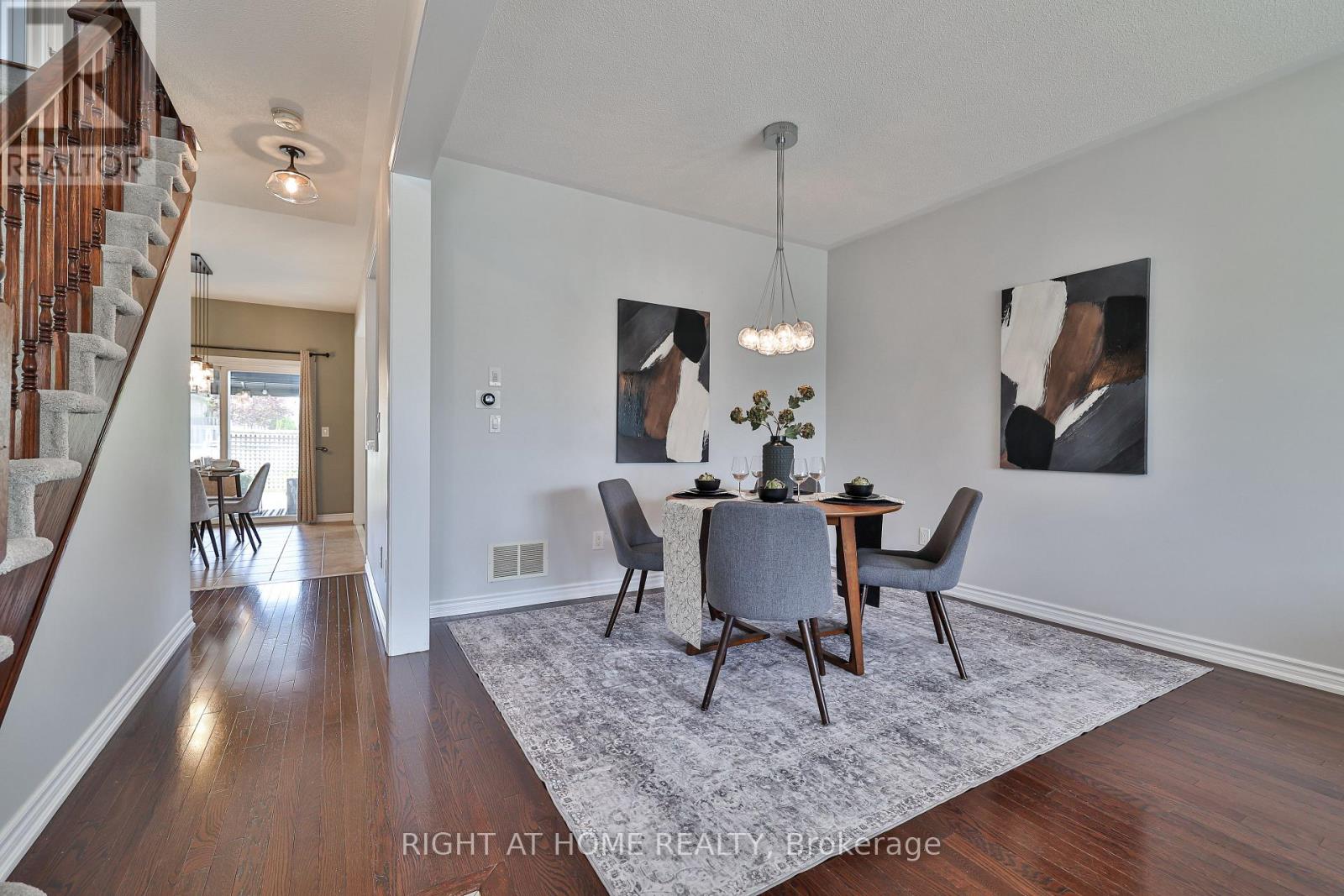 823 Greenly Drive, Cobourg, Ontario  K9A 0C6 - Photo 8 - X12446497