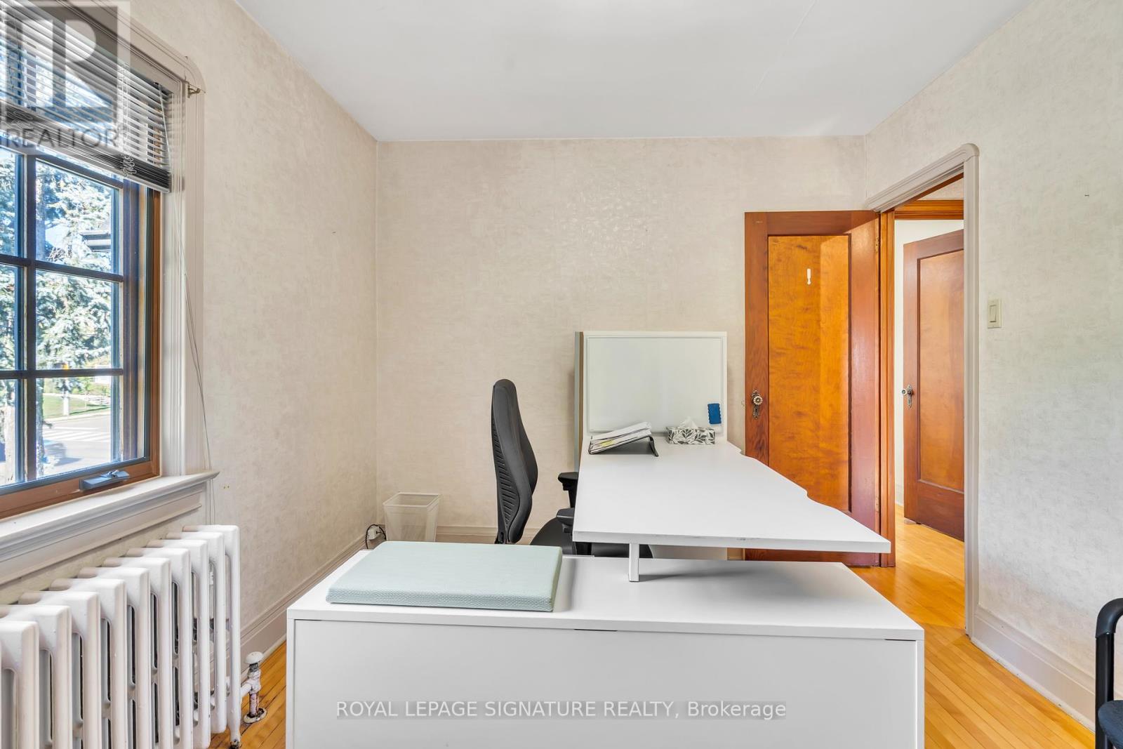 221 Hanna Road, Toronto (Leaside), Ontario  M4G 3P2 - Photo 20 - C12446559