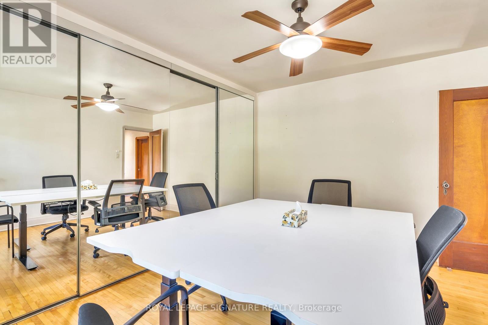 221 Hanna Road, Toronto (Leaside), Ontario  M4G 3P2 - Photo 23 - C12446559
