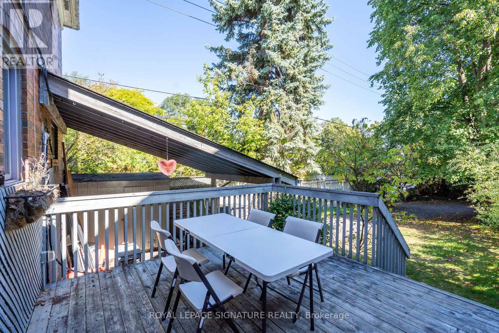 221 Hanna Road, Toronto (Leaside), Ontario  M4G 3P2 - Photo 39 - C12446559