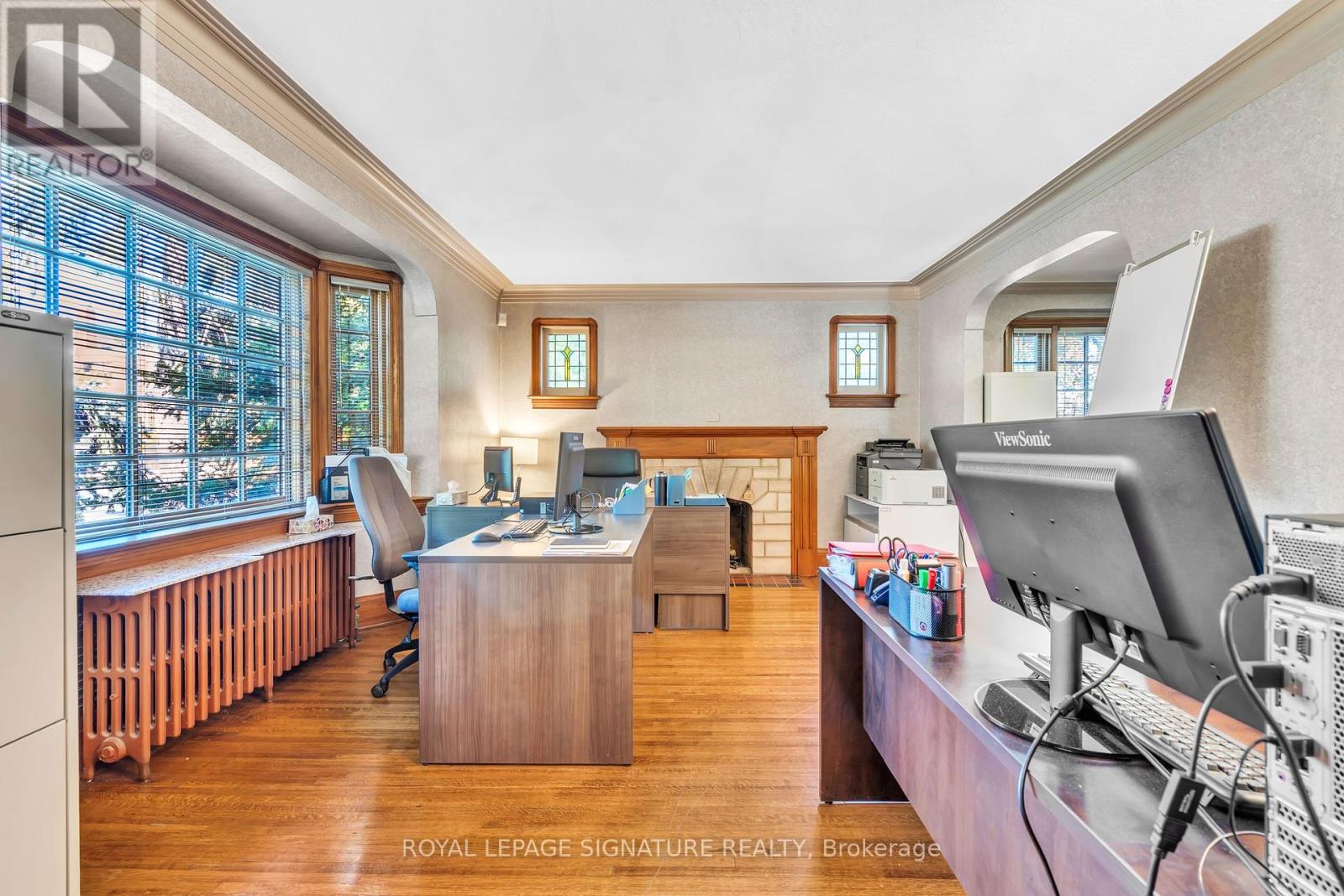 221 Hanna Road, Toronto (Leaside), Ontario  M4G 3P2 - Photo 7 - C12446559