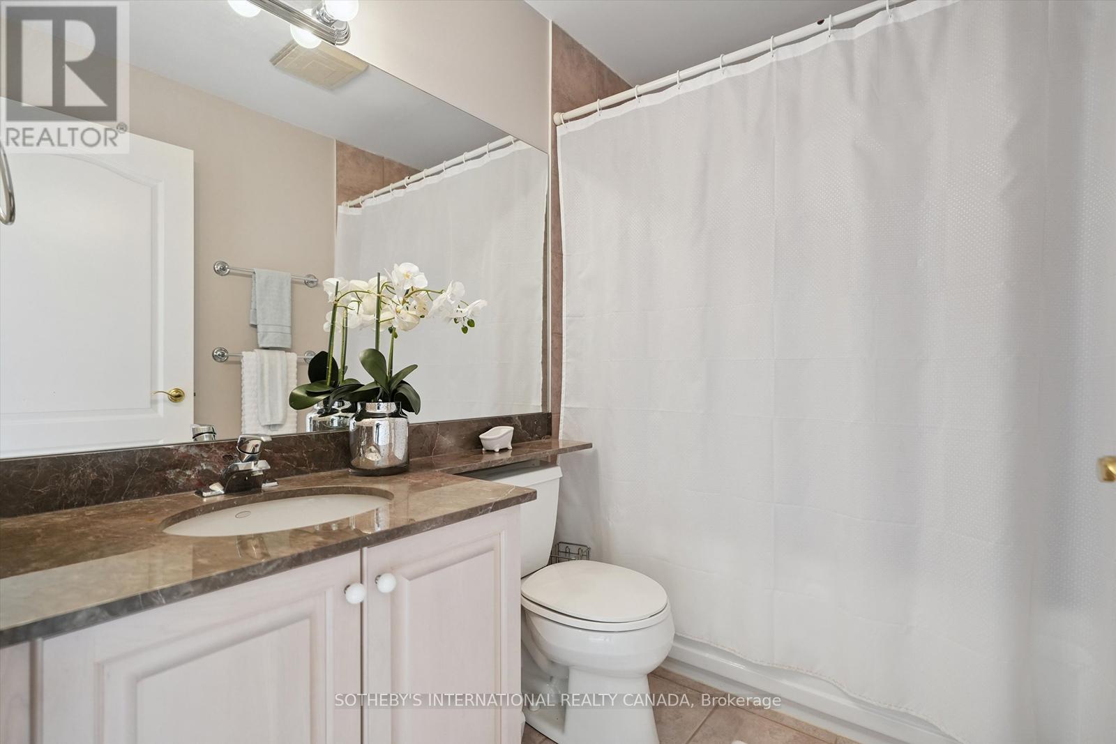 4 - 260 Russell Hill Road, Toronto, Ontario  M4V 2T2 - Photo 26 - C12446584
