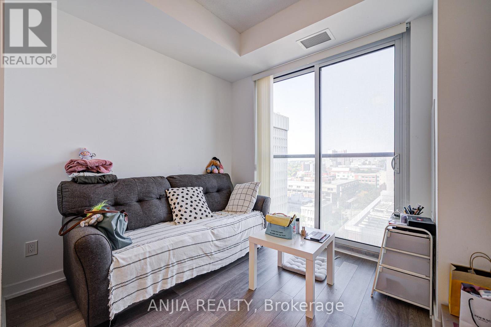 1106 - 181 Huron Street, Toronto, Ontario  M5T 0C1 - Photo 22 - C12446606