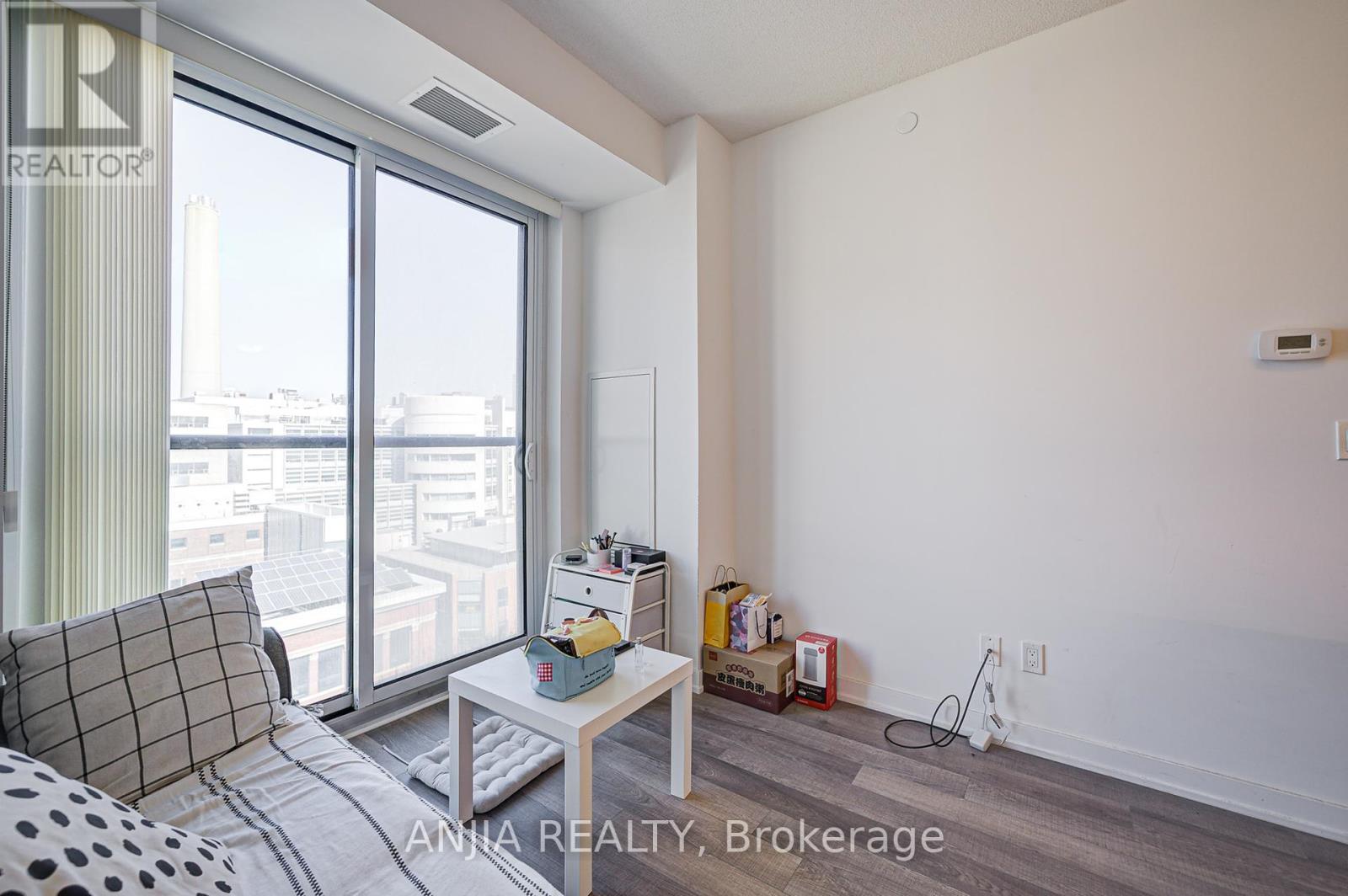 1106 - 181 Huron Street, Toronto, Ontario  M5T 0C1 - Photo 24 - C12446606
