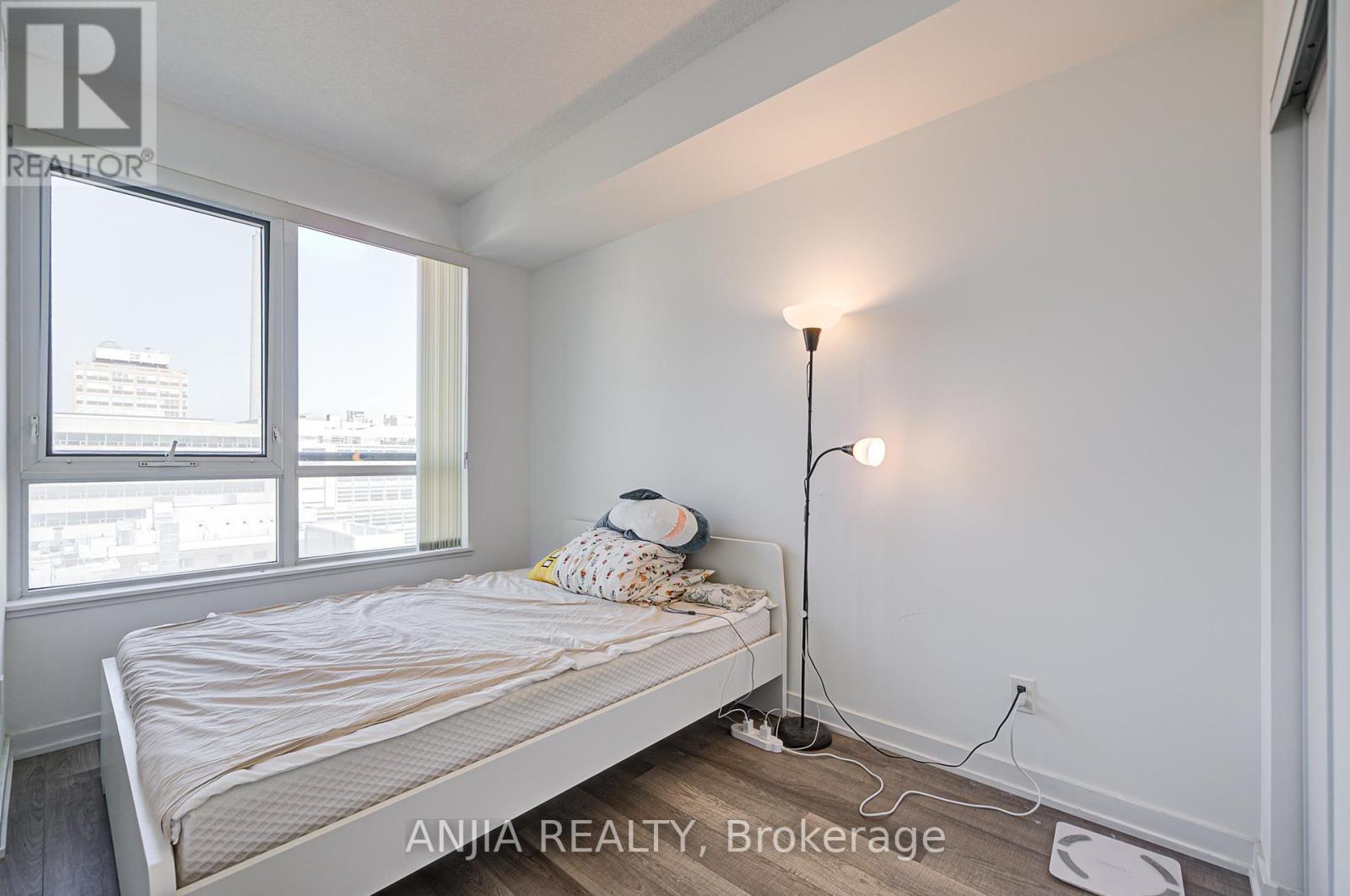 1106 - 181 Huron Street, Toronto, Ontario  M5T 0C1 - Photo 28 - C12446606