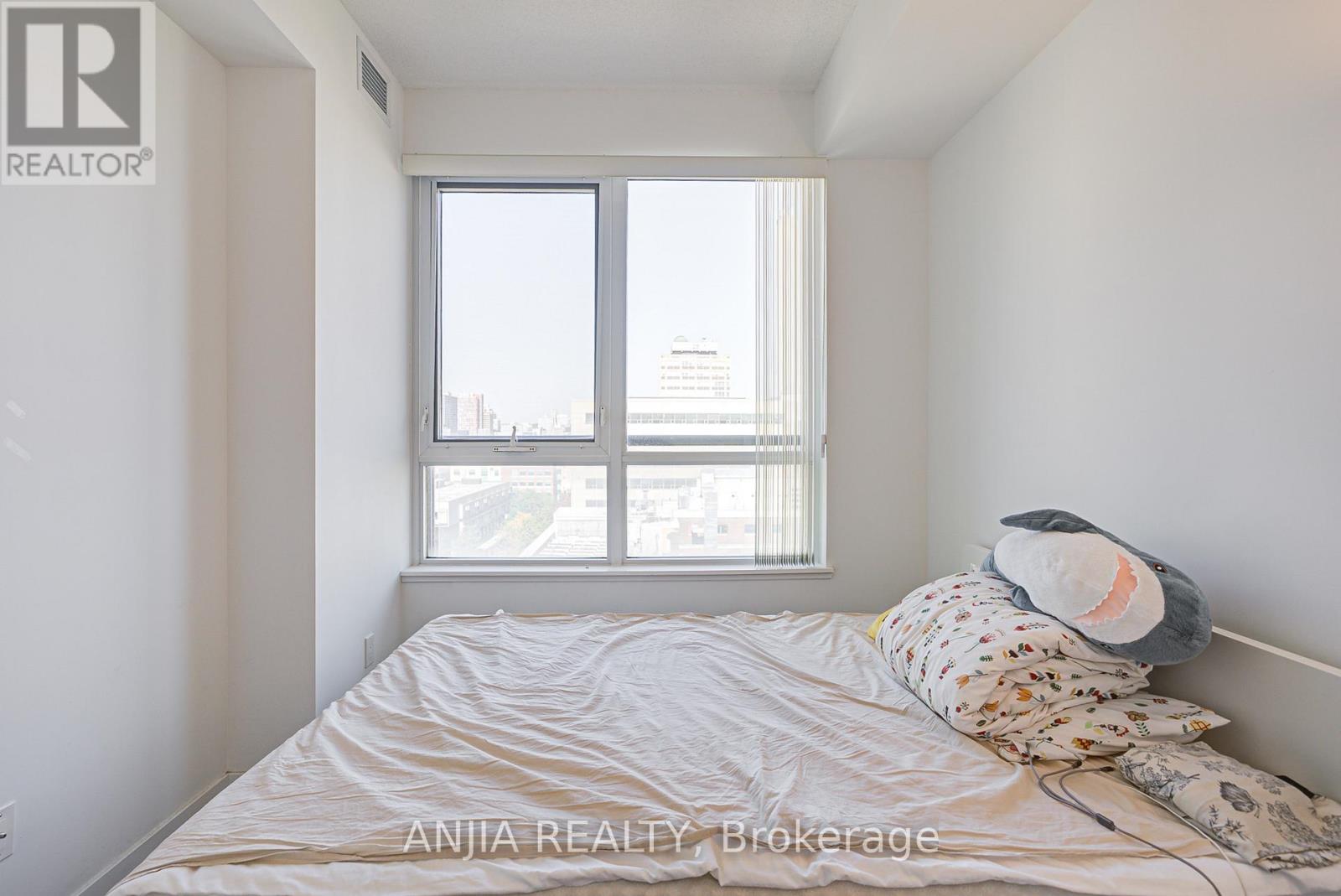 1106 - 181 Huron Street, Toronto, Ontario  M5T 0C1 - Photo 29 - C12446606