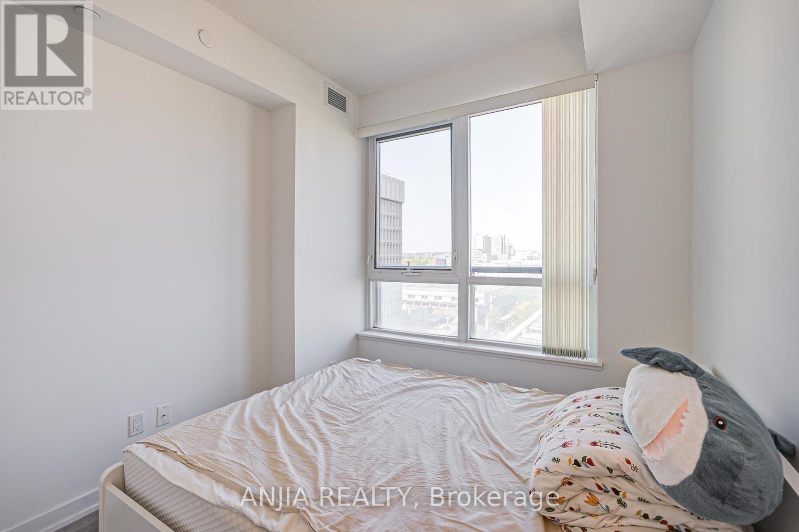 1106 - 181 Huron Street, Toronto, Ontario  M5T 0C1 - Photo 30 - C12446606