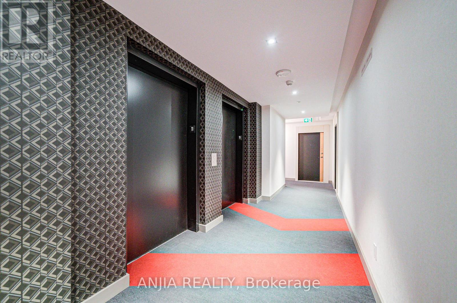 1106 - 181 Huron Street, Toronto, Ontario  M5T 0C1 - Photo 7 - C12446606