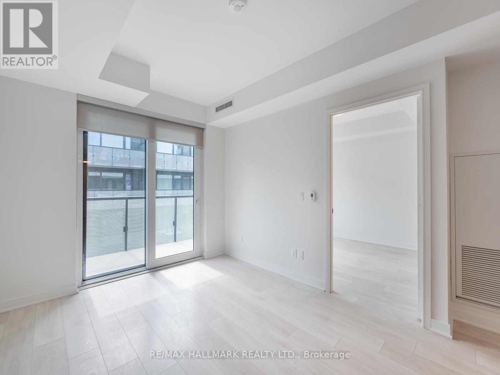 S423 - 35 Rolling Mills Road, Toronto, Ontario  M5A 1G9 - Photo 15 - C12446613