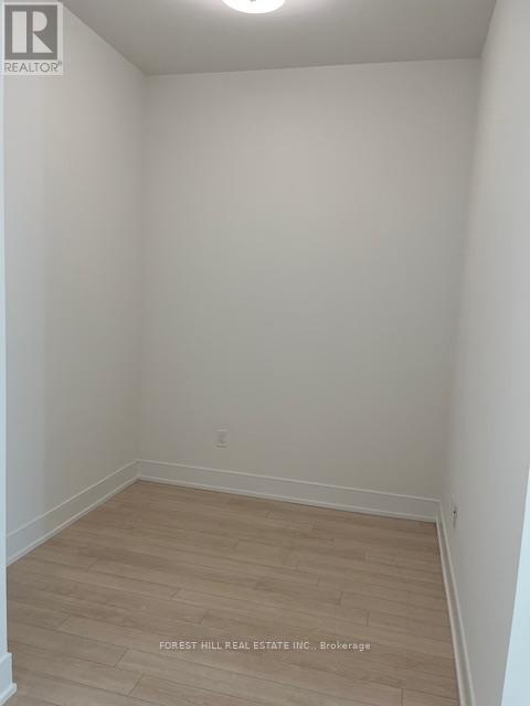 2702 - 310 Tweedsmuir Avenue, Toronto, Ontario  M5P 2Y2 - Photo 7 - C12446614