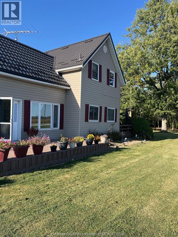 8459 MIDDLE LINE, Charing Cross, Ontario