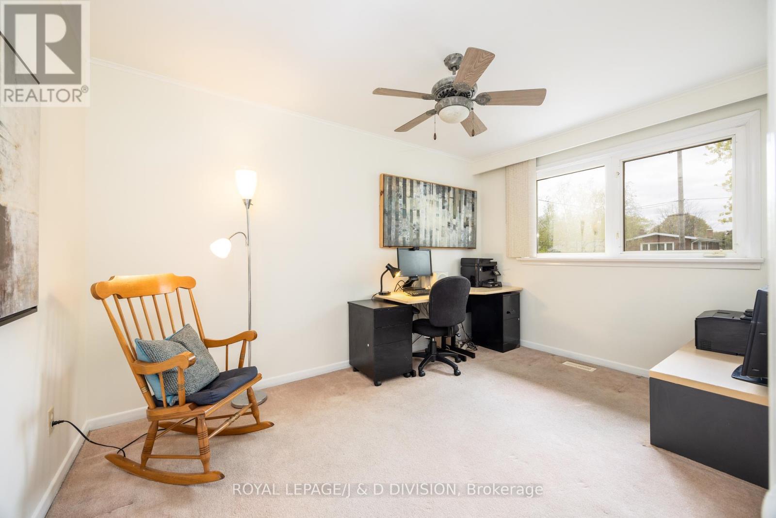 48 Greengrove Crescent, Toronto (Parkwoods-Donalda), Ontario  M3A 1H9 - Photo 14 - C12446622