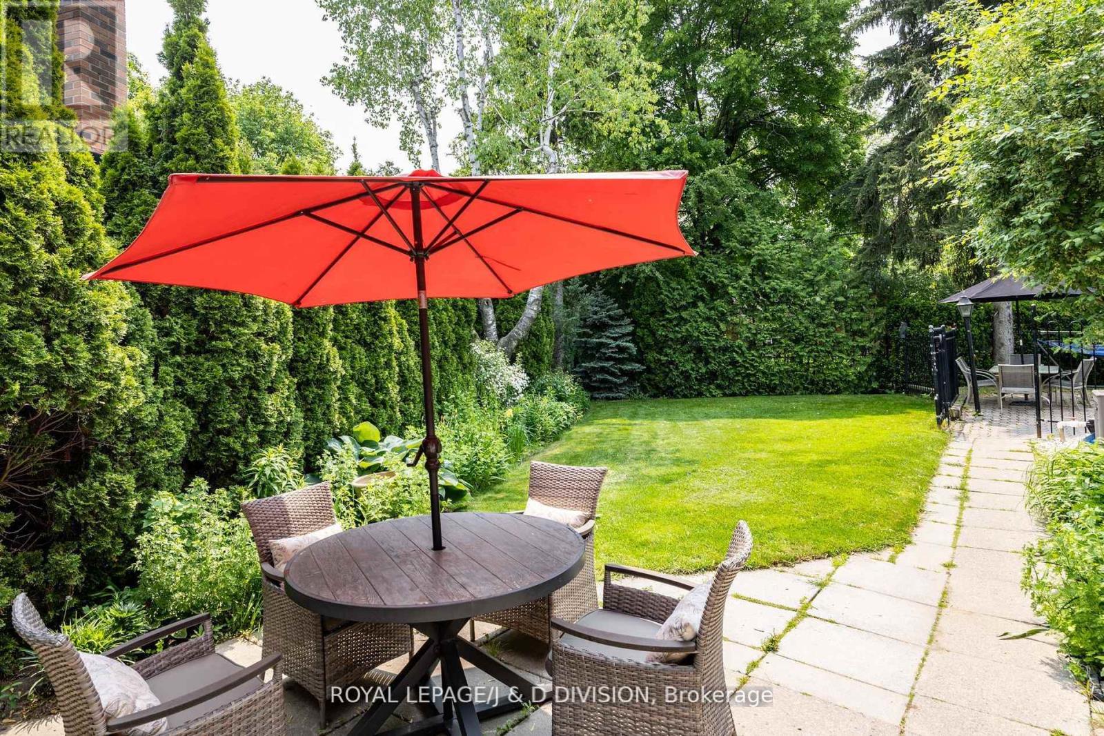 48 Greengrove Crescent, Toronto (Parkwoods-Donalda), Ontario  M3A 1H9 - Photo 29 - C12446622