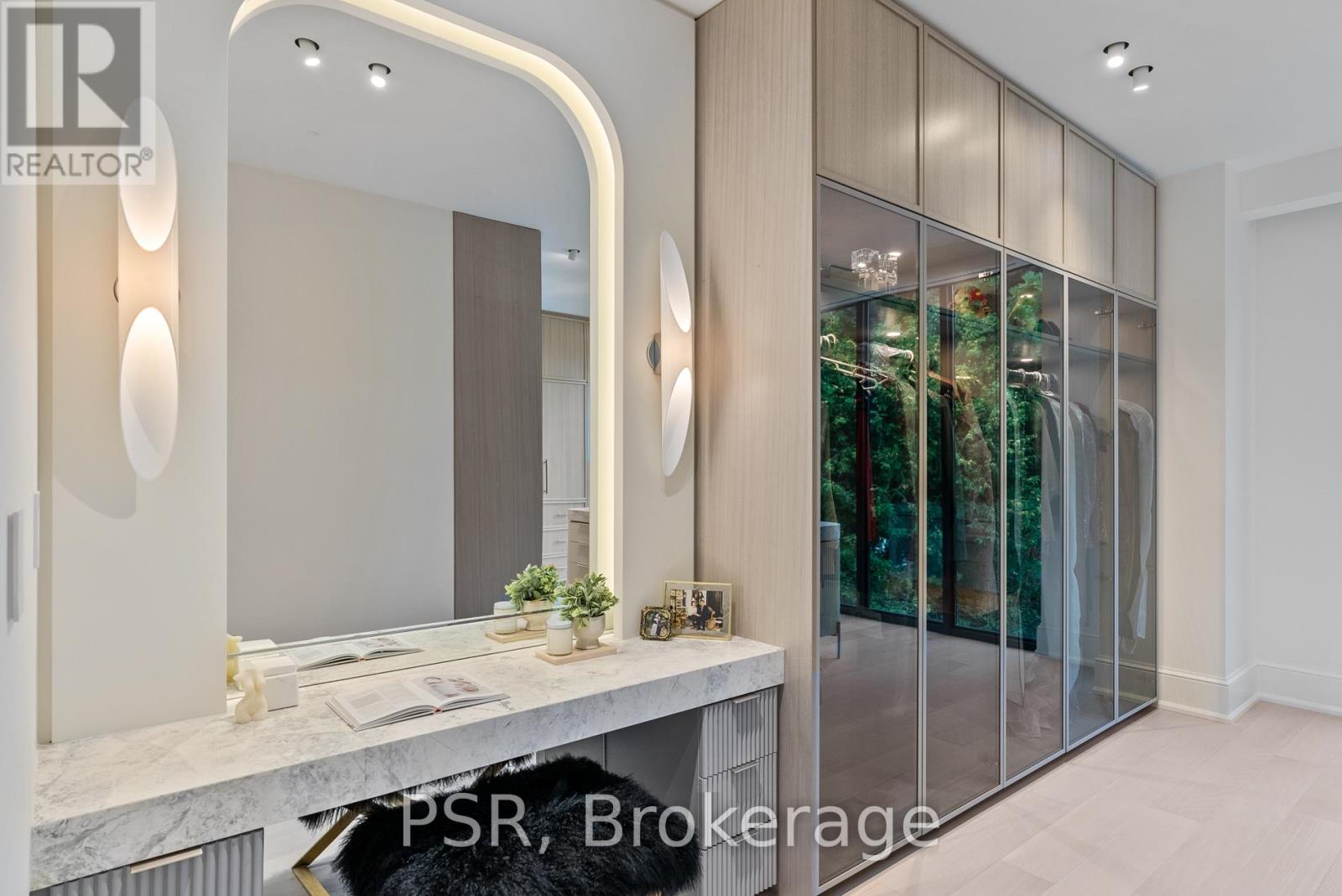 84 Old Forest Hill Road, Toronto (Forest Hill South), Ontario  M5P 2R5 - Photo 13 - C12446646