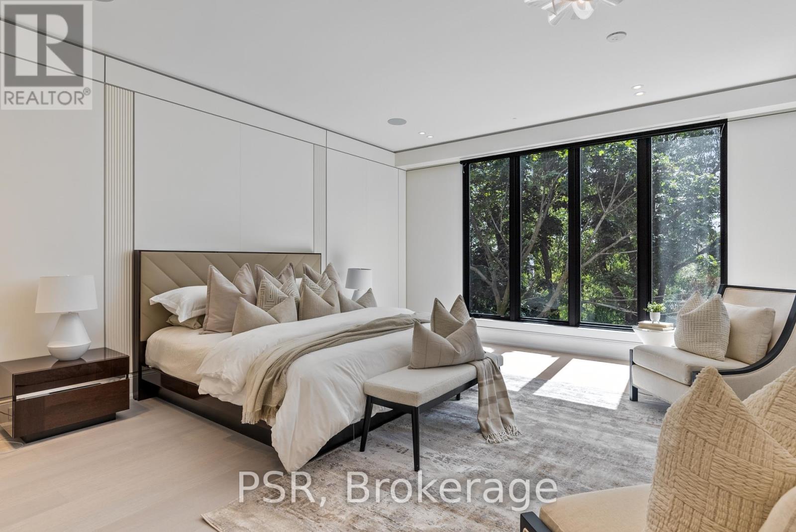 84 Old Forest Hill Road, Toronto (Forest Hill South), Ontario  M5P 2R5 - Photo 8 - C12446646