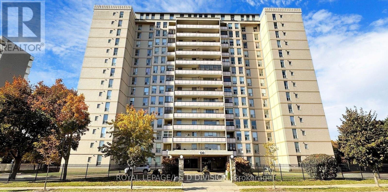 1510 - 130 Neptune Drive, Toronto (Englemount-Lawrence), Ontario  M6A 1X5 - Photo 2 - C12446675