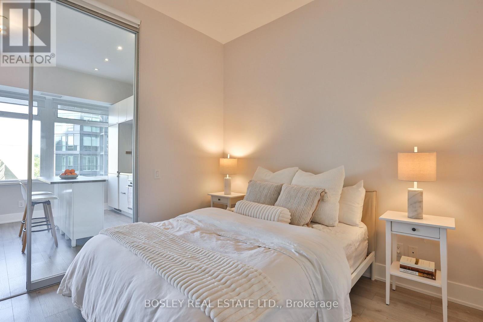 628 - 111 St. Clair Avenue W, Toronto (Yonge-St. Clair), Ontario  M4V 1N5 - Photo 19 - C12446684