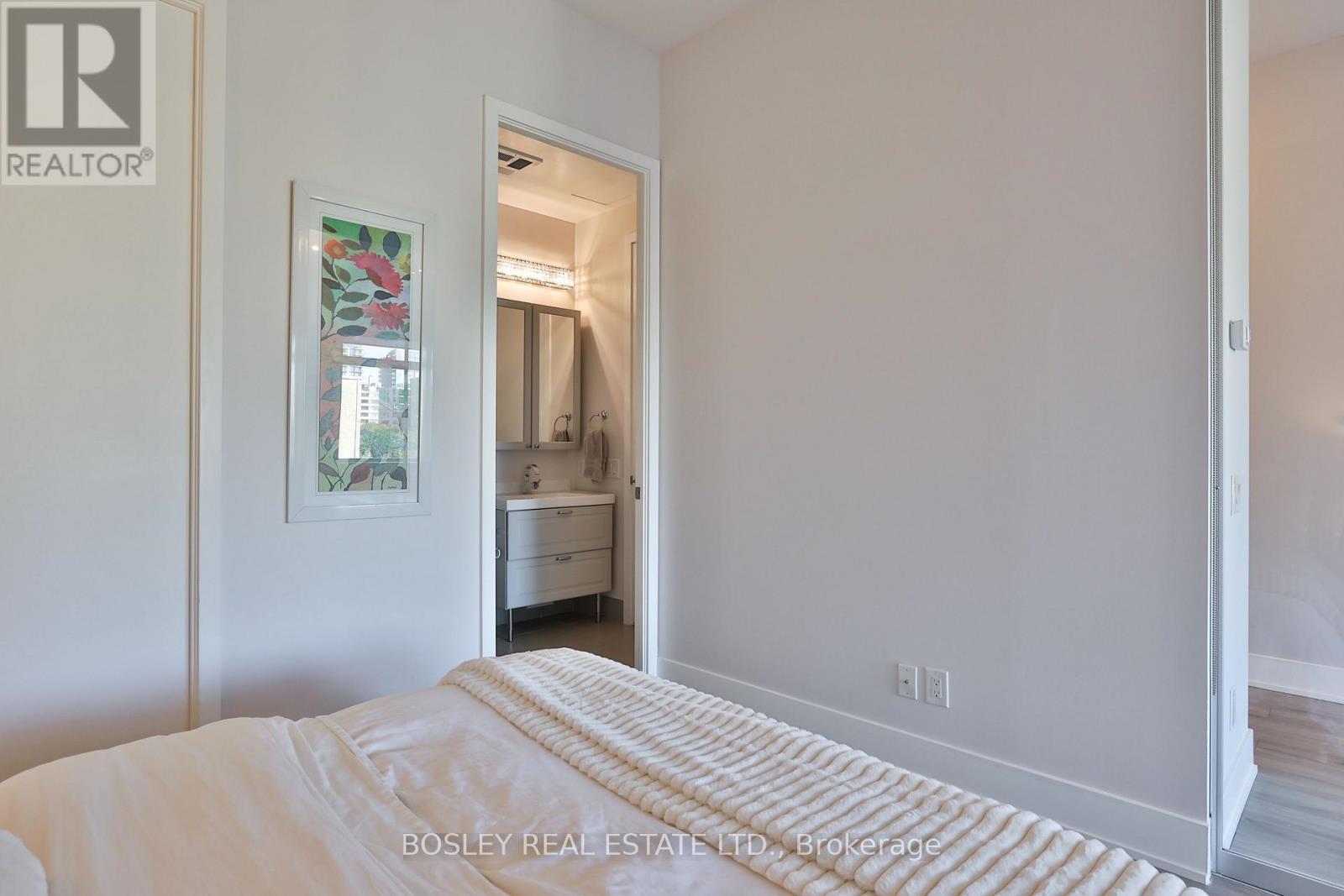 628 - 111 St. Clair Avenue W, Toronto (Yonge-St. Clair), Ontario  M4V 1N5 - Photo 21 - C12446684