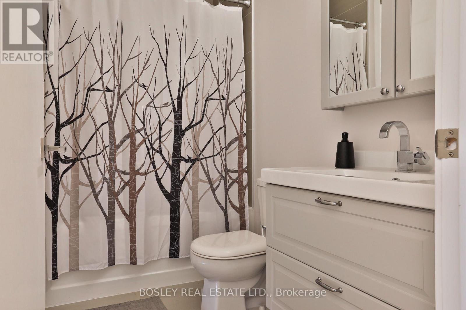 628 - 111 St. Clair Avenue W, Toronto (Yonge-St. Clair), Ontario  M4V 1N5 - Photo 23 - C12446684