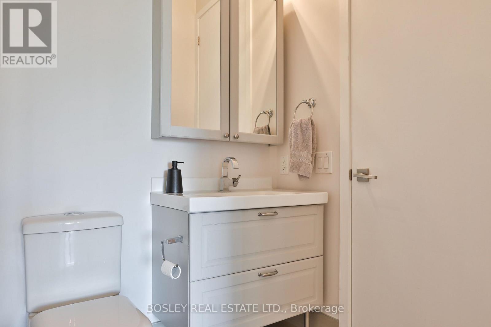 628 - 111 St. Clair Avenue W, Toronto (Yonge-St. Clair), Ontario  M4V 1N5 - Photo 24 - C12446684