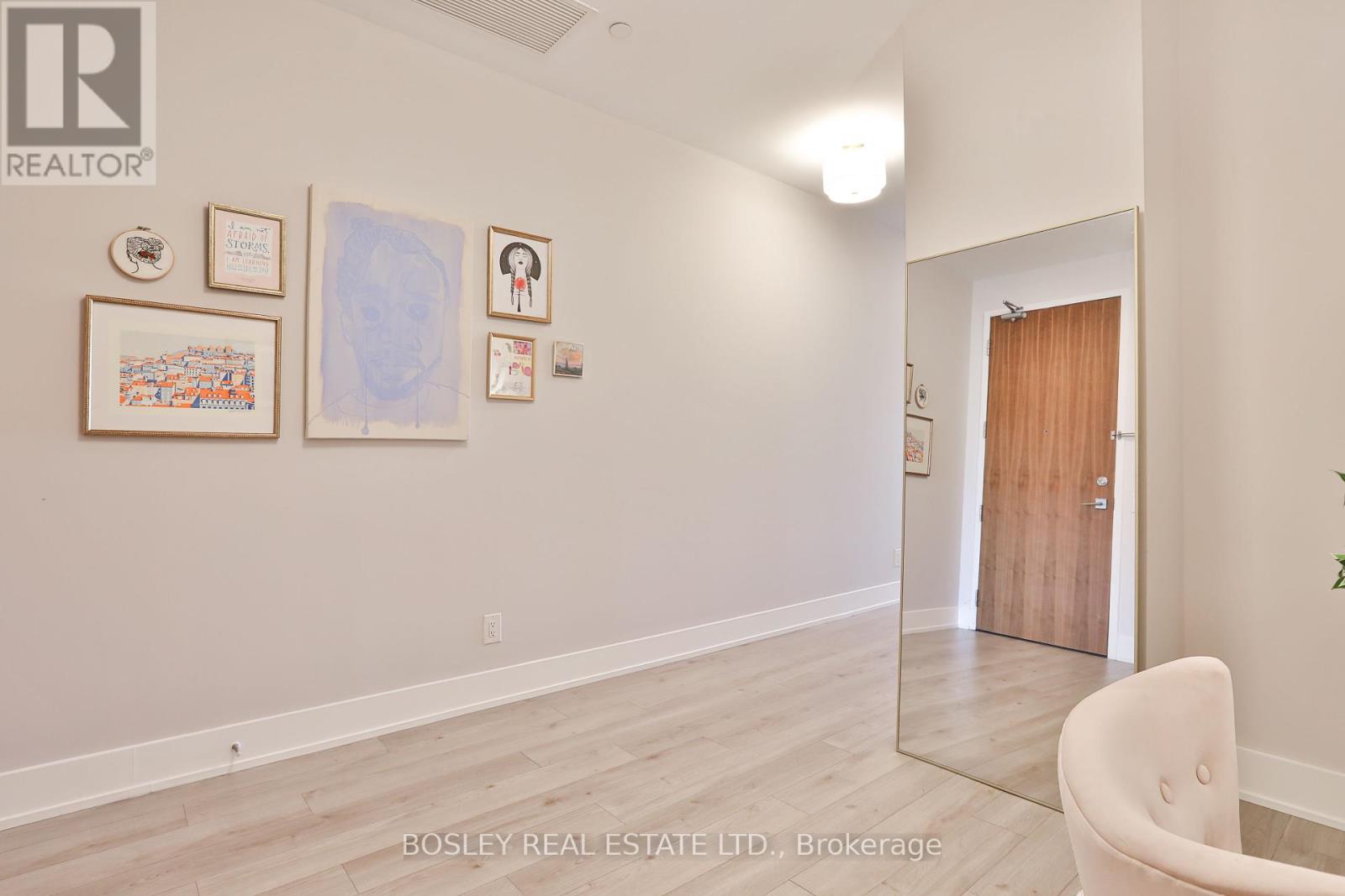628 - 111 St. Clair Avenue W, Toronto (Yonge-St. Clair), Ontario  M4V 1N5 - Photo 3 - C12446684
