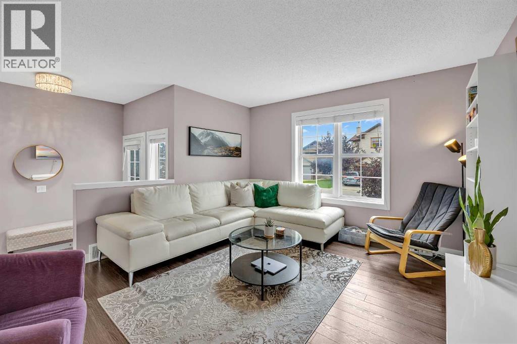 16 Covebrook Place Ne, Calgary, Alberta  T3K 6J5 - Photo 5 - A2250412
