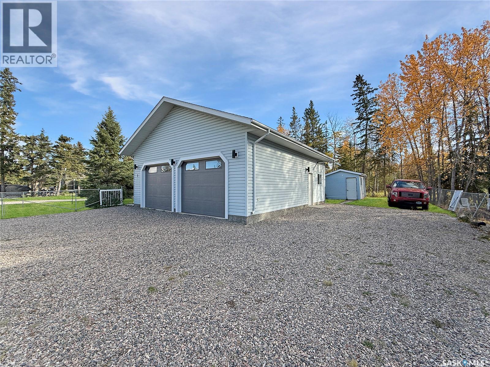 1 Pine Drive, Candle Lake, Saskatchewan  S0J 3E0 - Photo 2 - SK020164